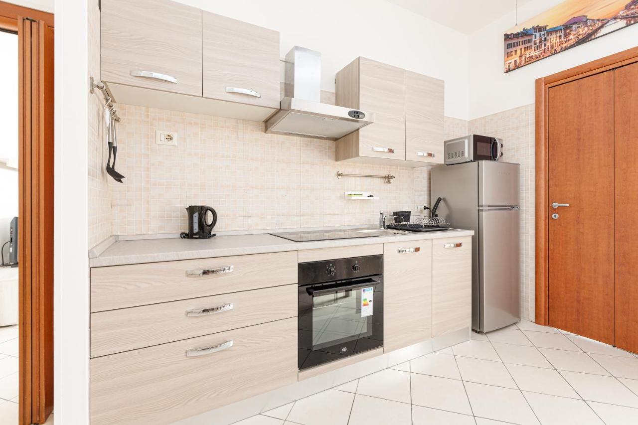 Ripamonti Budget With Small Balcony Appartamento Milano